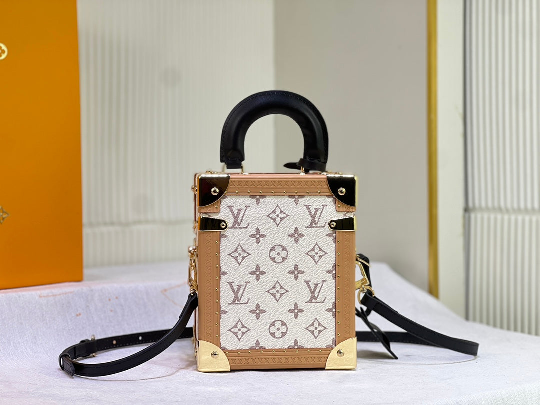 Luxe Touch Bags