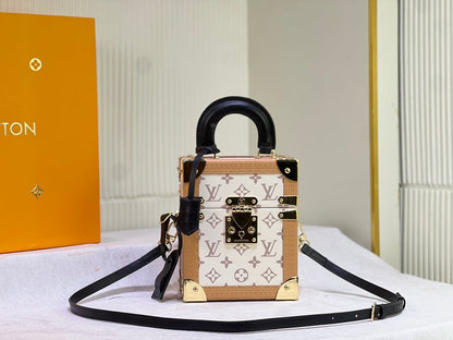 Luxe Touch Bags
