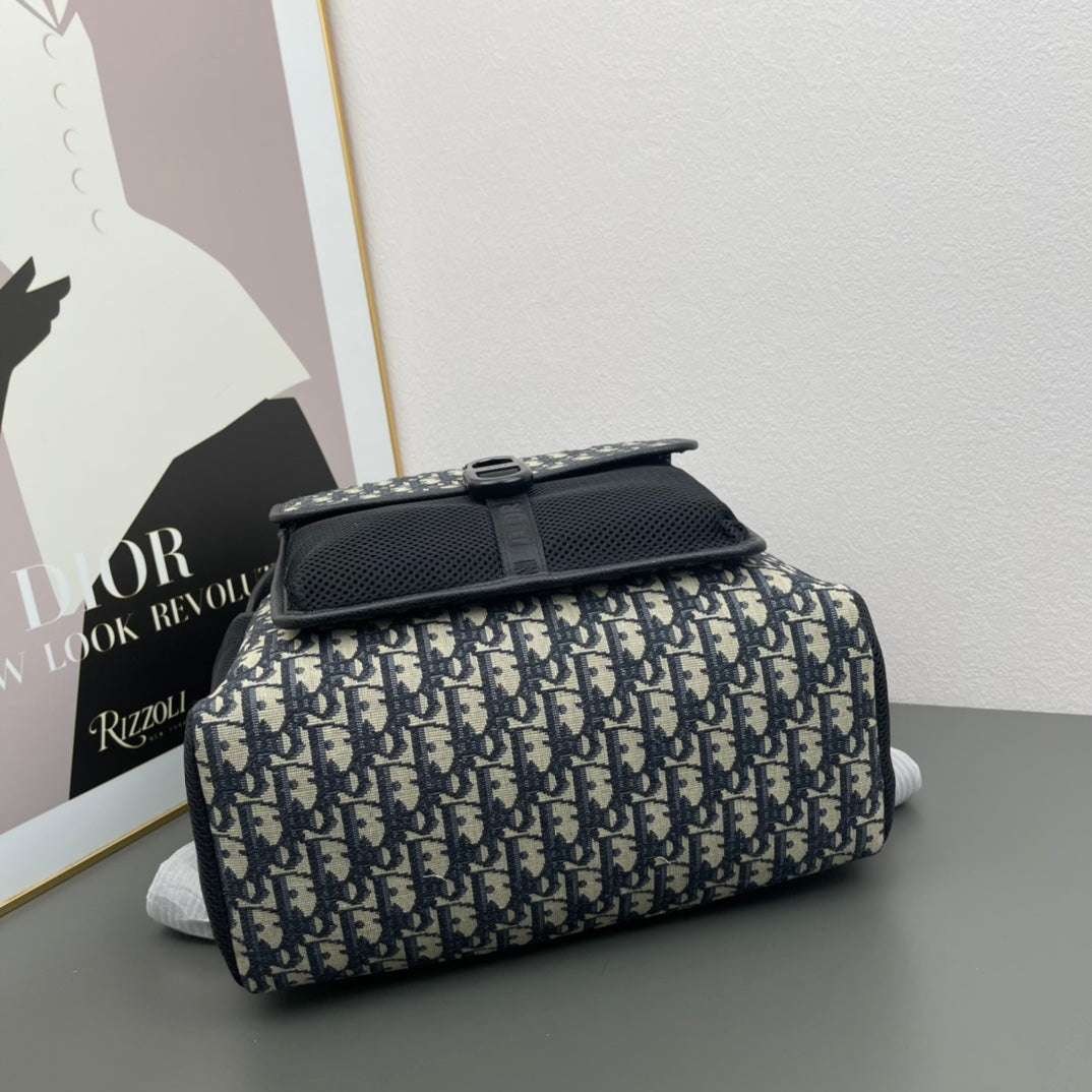 Luxe Touch Bags
