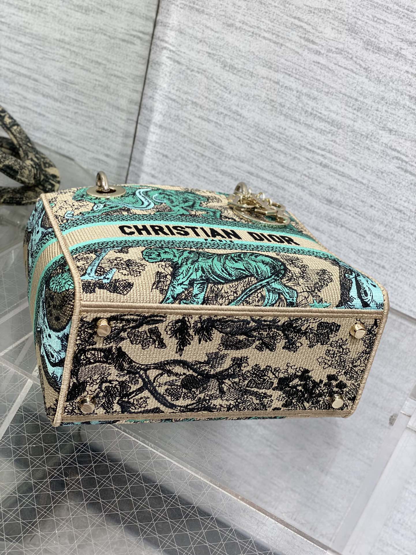 Luxe Touch Bags