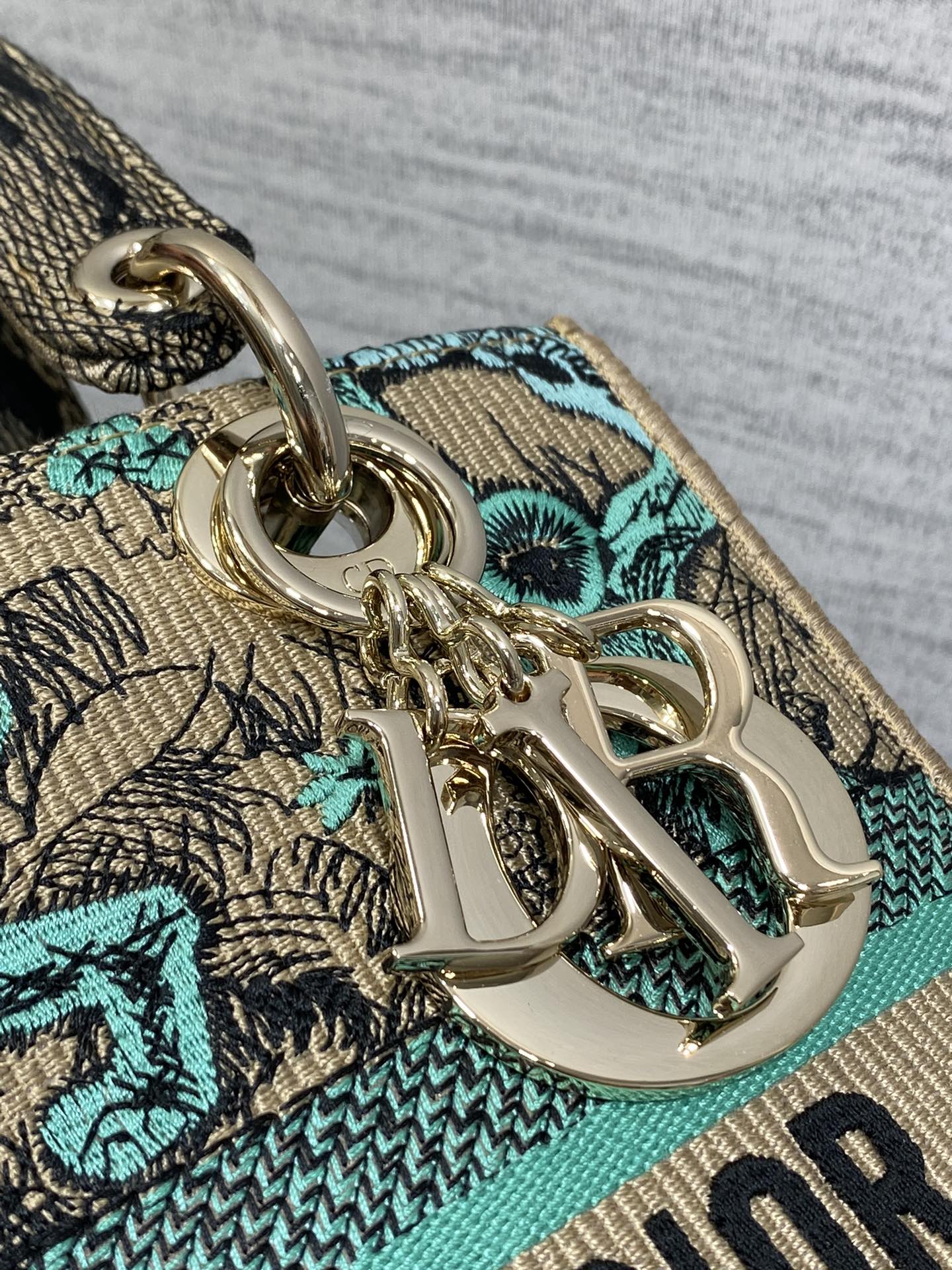 Luxe Touch Bags