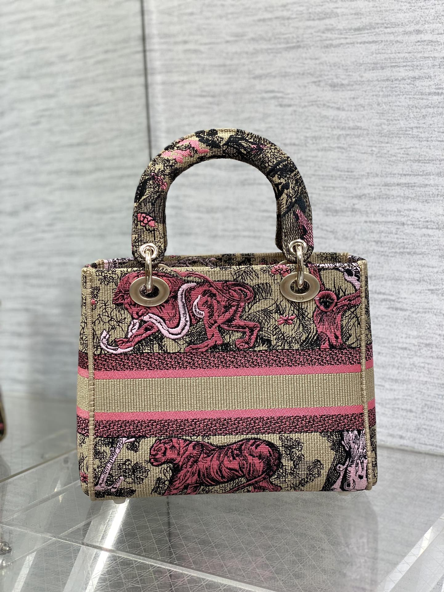 Luxe Touch Bags