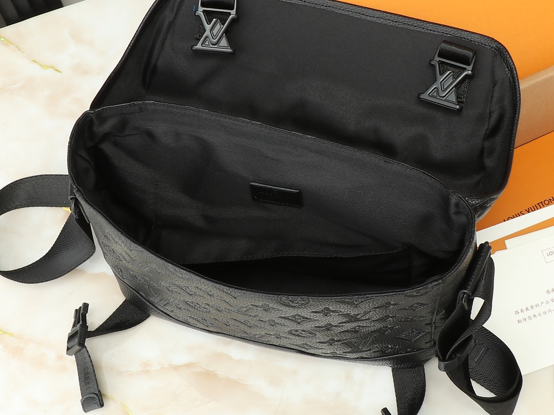 Luxe Touch Bags