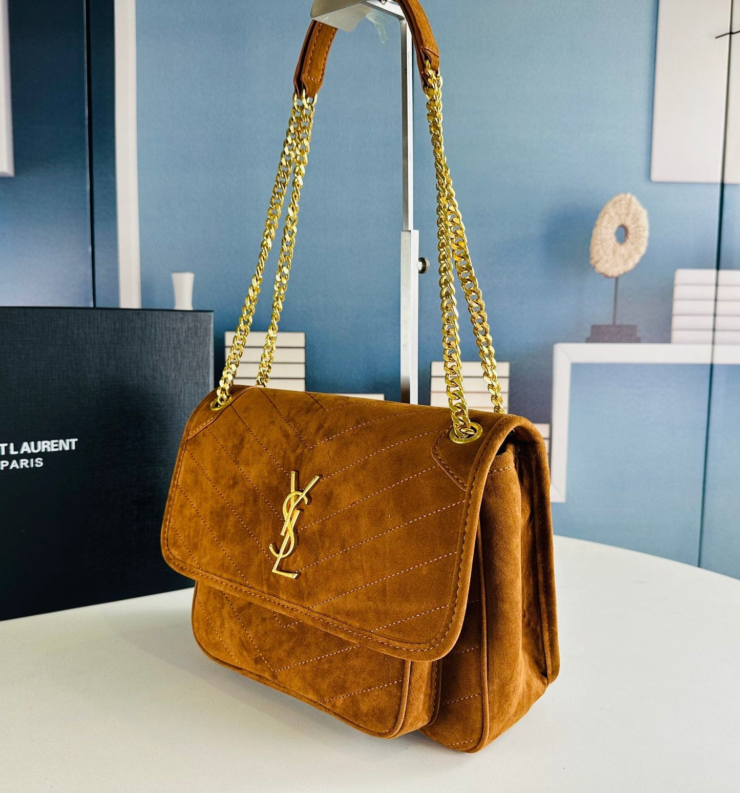 Elite Carryalls
