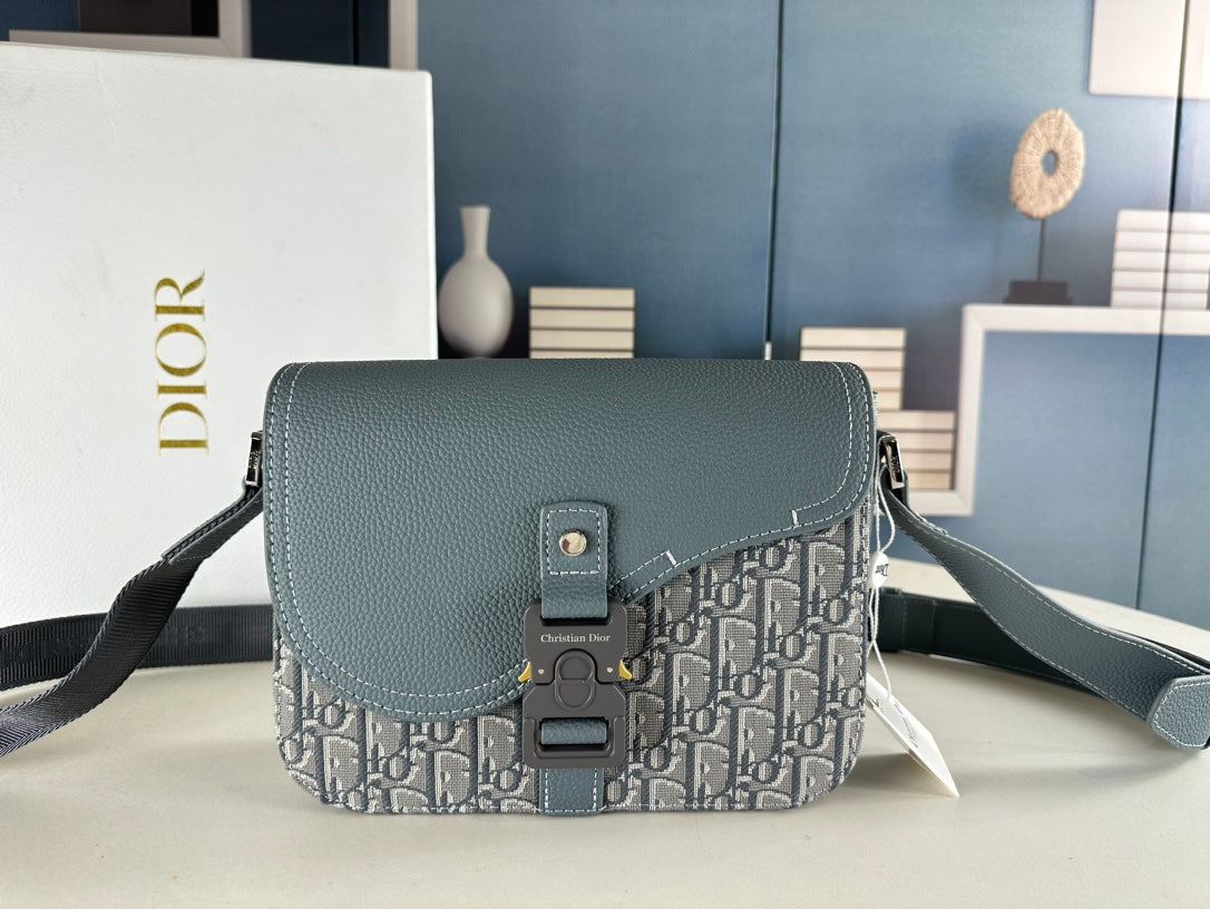 Luxe Touch Bags