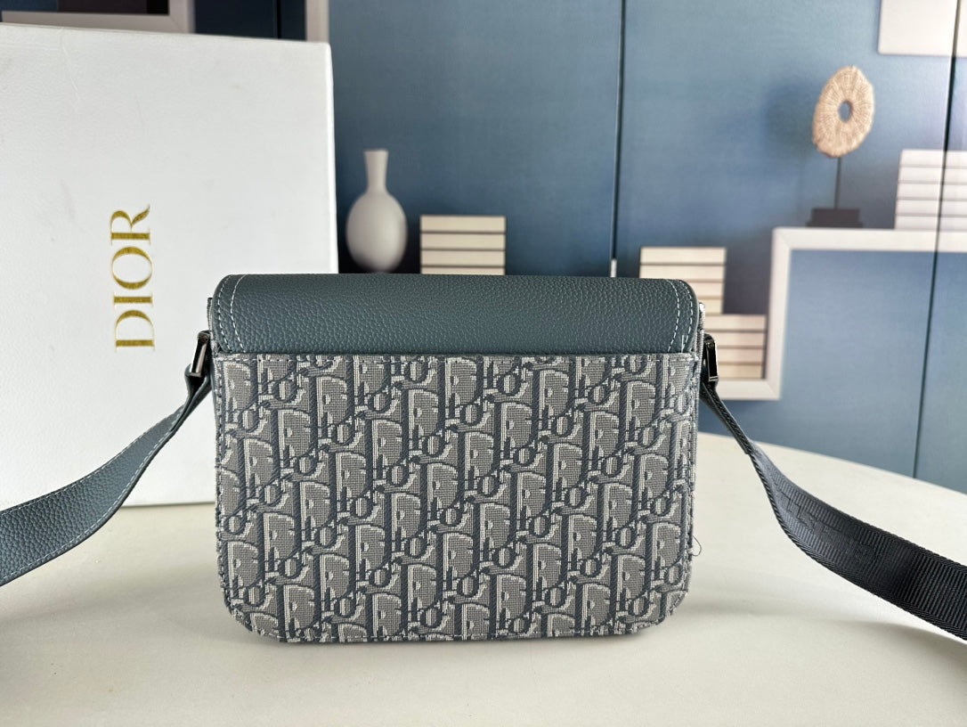 Luxe Touch Bags