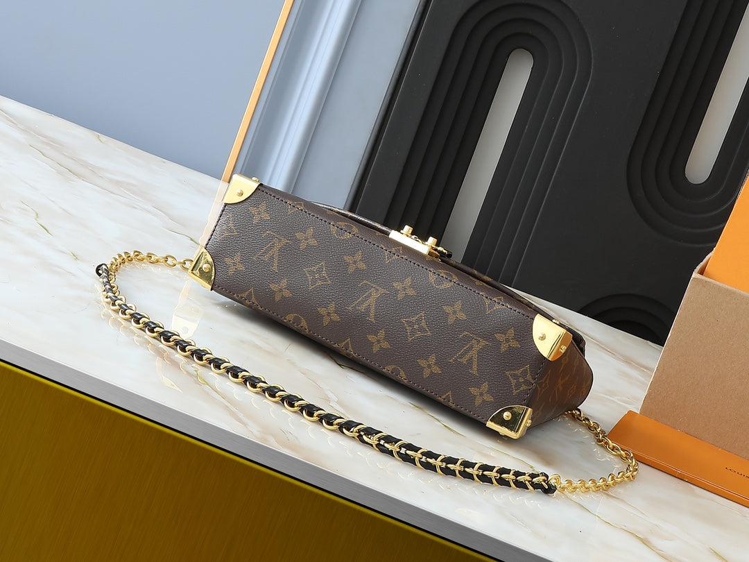 Luxe Touch Bags