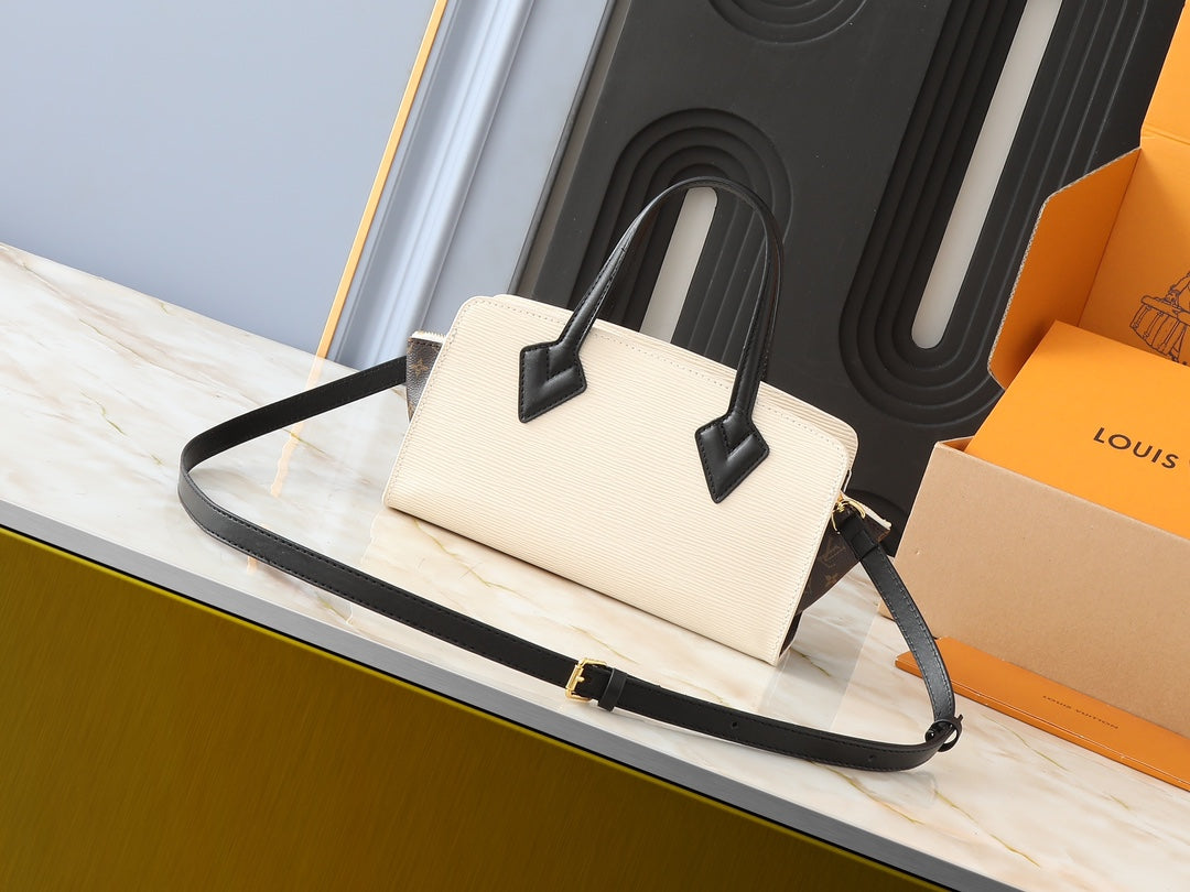 Luxe Touch Bags