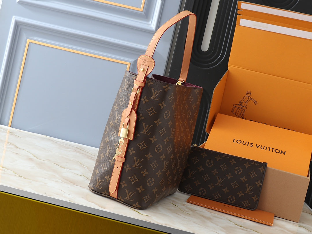 Luxe Touch Bags