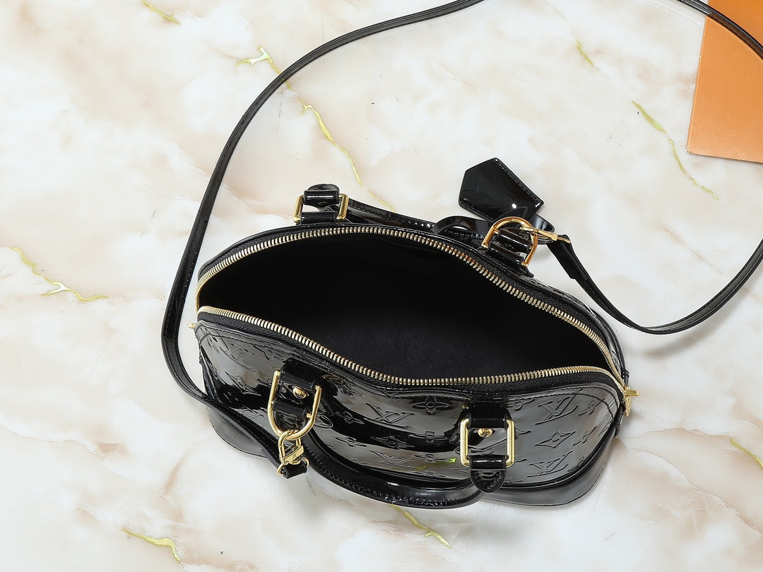 BAGS NEW ARRIVALS