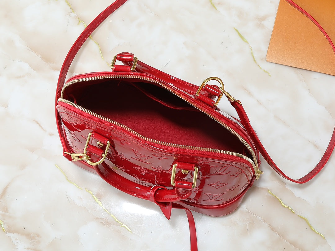 BAGS NEW ARRIVALS