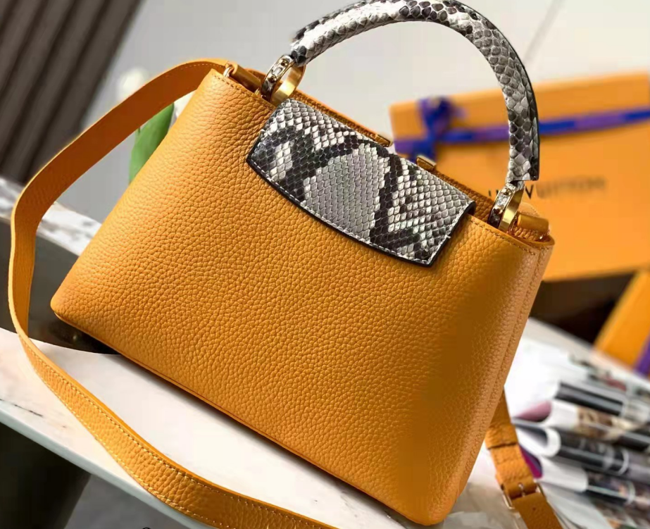 Elite Carryalls