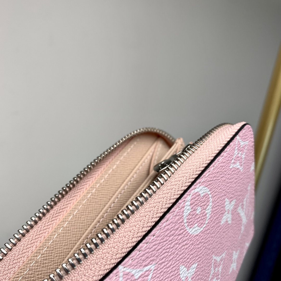 Luxe Touch Bags