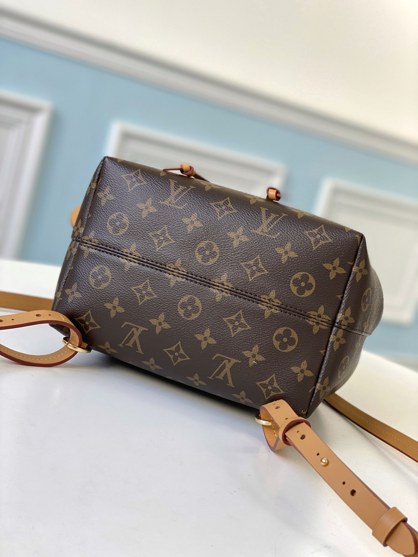 Luxe Touch Bags
