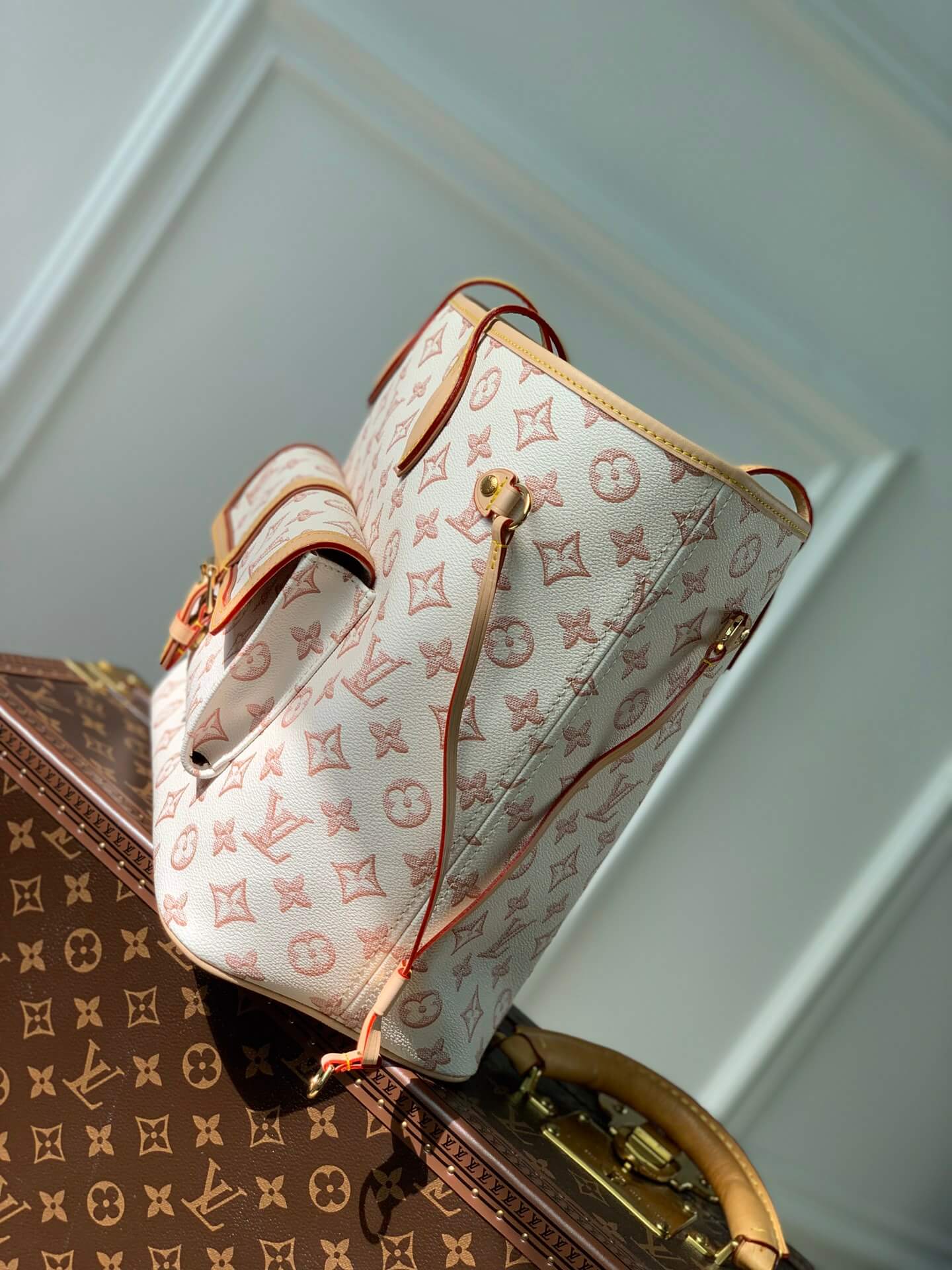 M20921 Neverfull MM Pink NEW COLORS IN 2022