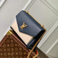 M20982 lockme MyLockMe Chain Bag navy blue 22.5CM
