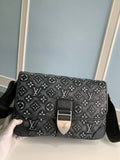 M21358 ARCHY MESSENGER MM Monogram 35CM grey black