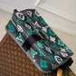 M21394 STEAMER WEARABLE WALLET Sac Plat 35CM green
