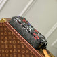 M21396 TRIO MESSENGER PM 25cm Sac Plat Graffiti Orange/black