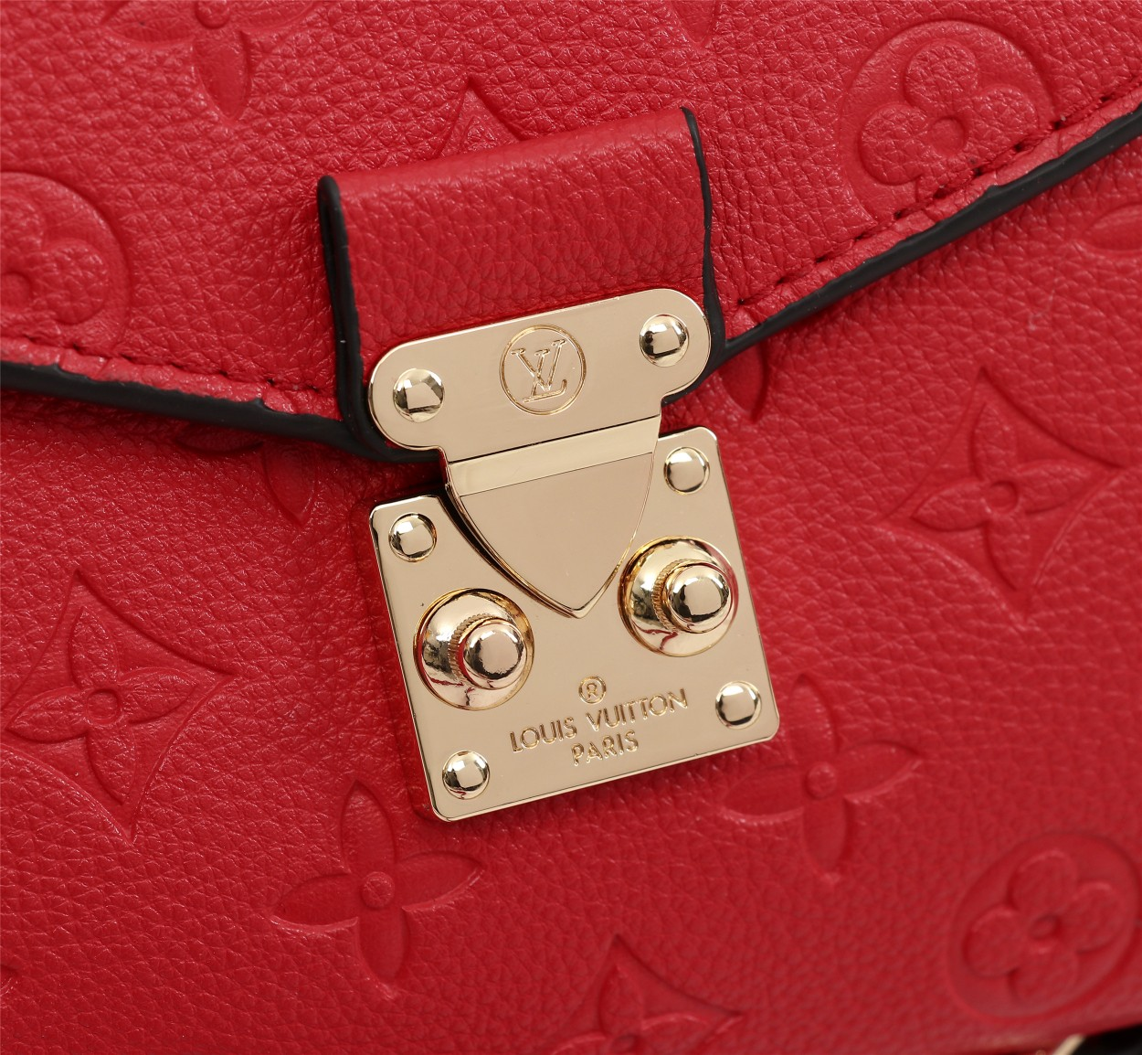 Luxe Touch Bags