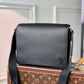 M30850 District PM Taïga 26cm black man bag