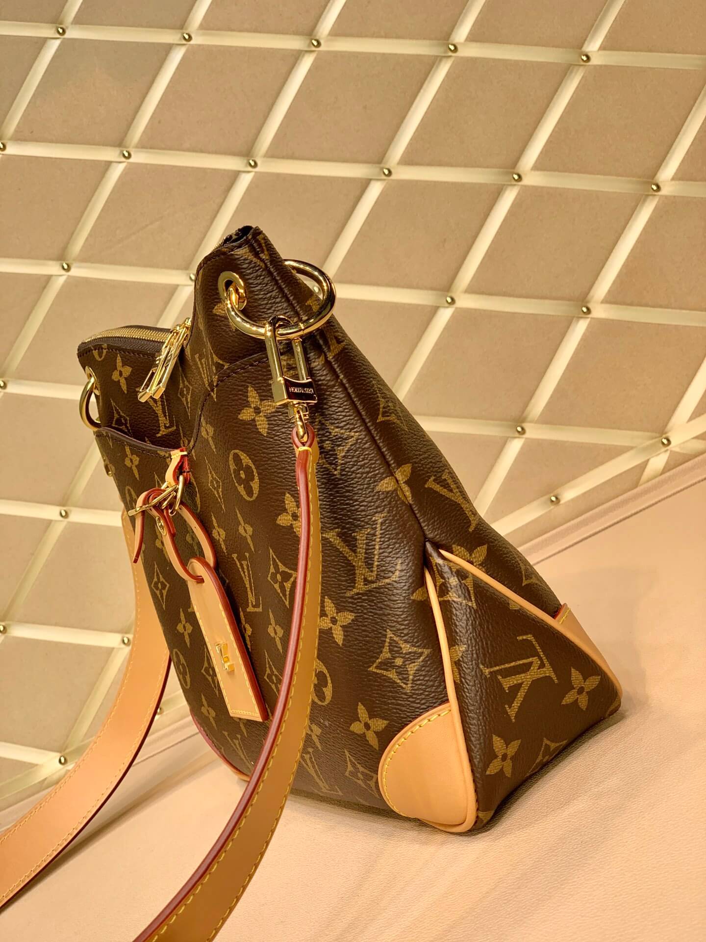 M45354 ODÉON Monogram shoulder bag 28cm Khaki