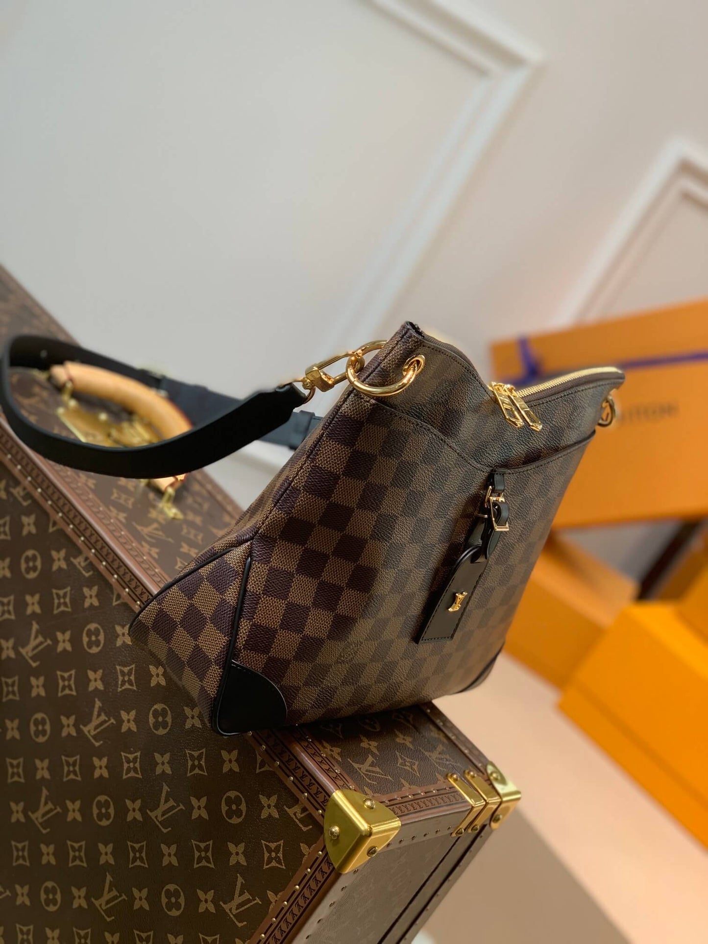 M45355 ODÉON MM coffee brown damier shoulder bag Khaki 31cm