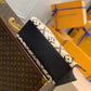 M46016 ONTHEGO Onthego Monogram Empreinte 35cm milk white