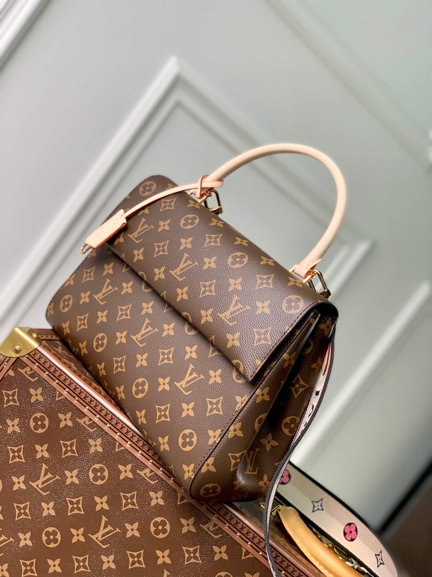 M46053 CLUNY MM Handbag Monogram 33cm Free shipping