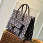 M46154 OnTheGo black totes 34cm