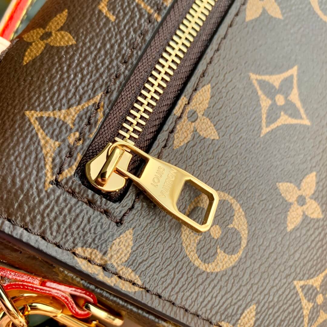 M46279 messenger bag East West Métis monogram 21.5cm brown