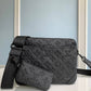 M46602 Trio Messenger Sac Plat 25cm cross body bags black