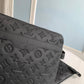 M46602 Trio Messenger Sac Plat 25cm cross body bags black