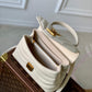M53937 Hold Me Handbag dirty white 23cm New Wave
