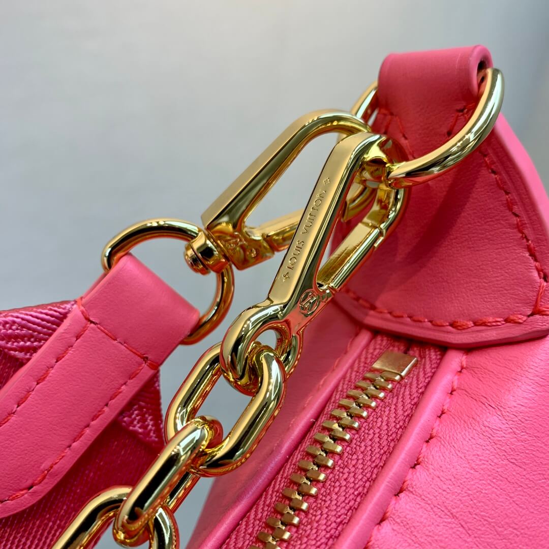M59915 Over The Moon Monogram rose red 27.5cm