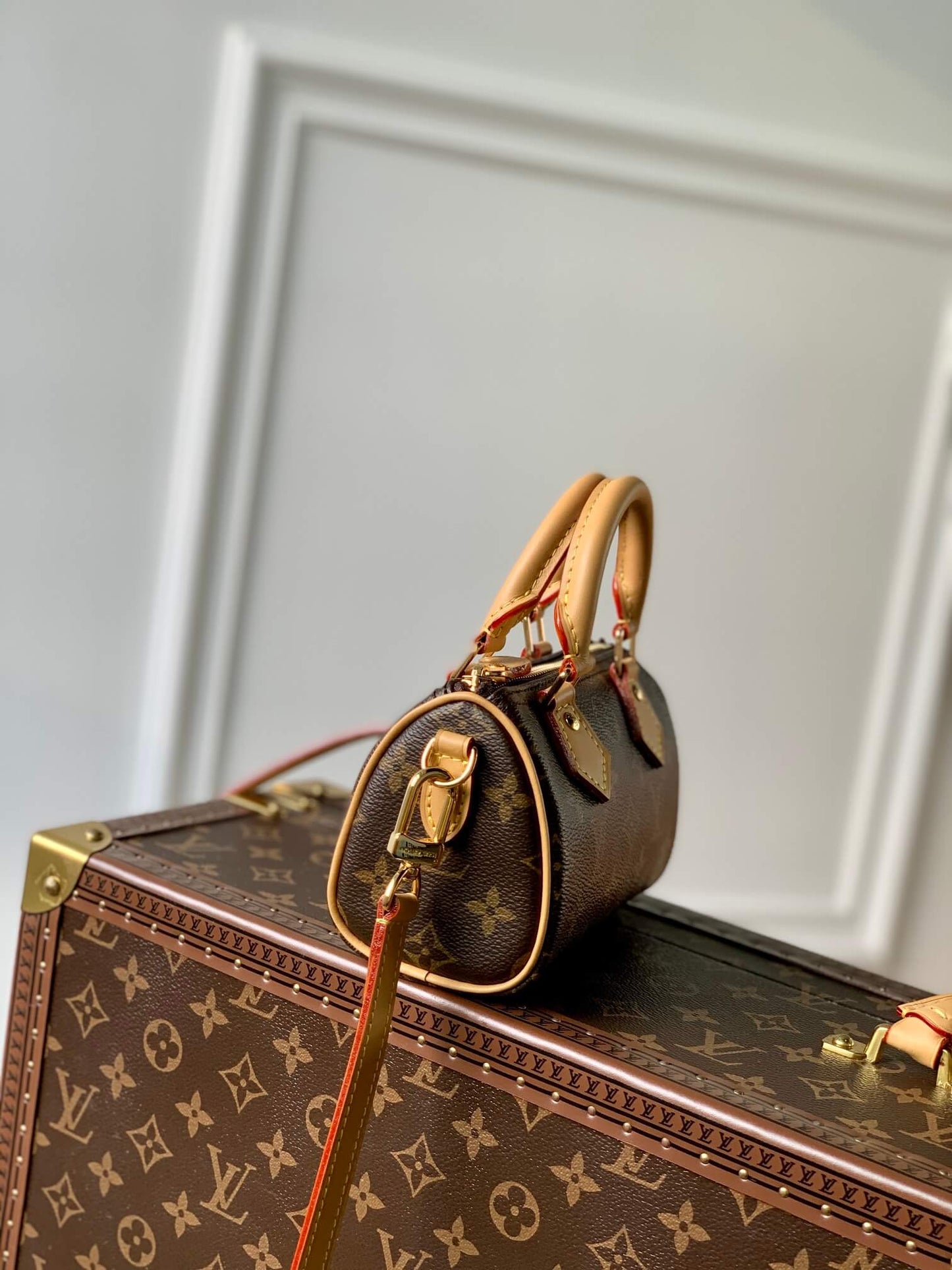 M81085 NANO SPEEDY Monogram 16cm Khaki