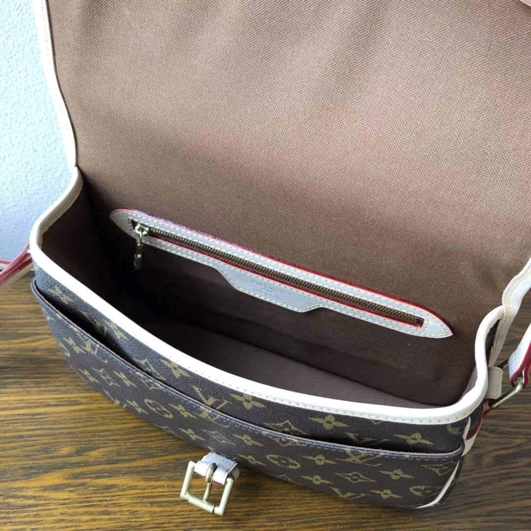 Luxe Touch Bags