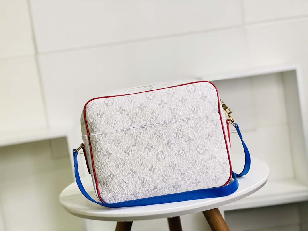 Luxe Touch Bags