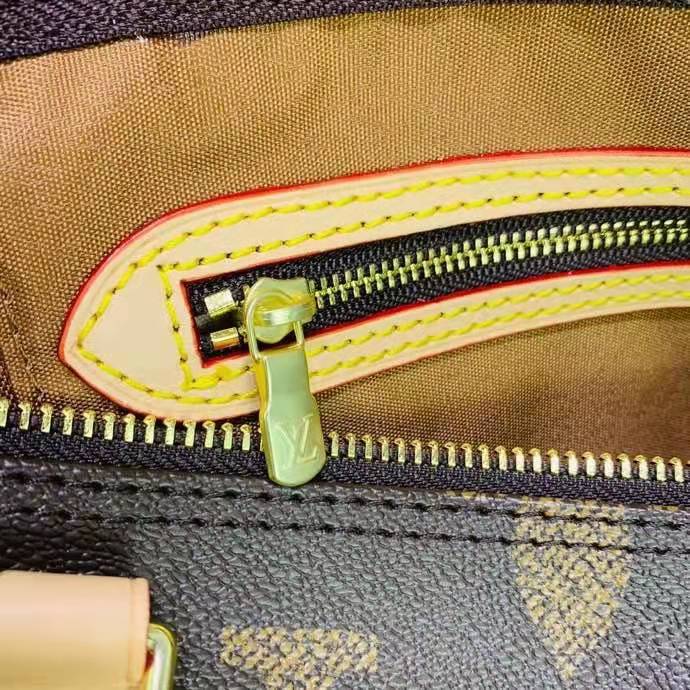 Luxe Touch Bags