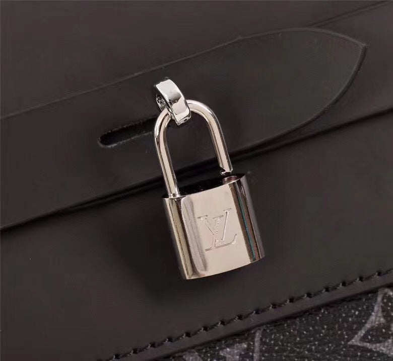 Luxe Touch Bags