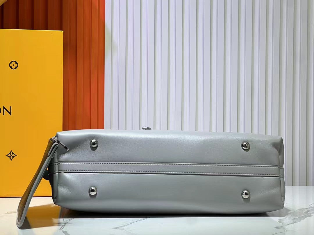 Luxe Touch Bags