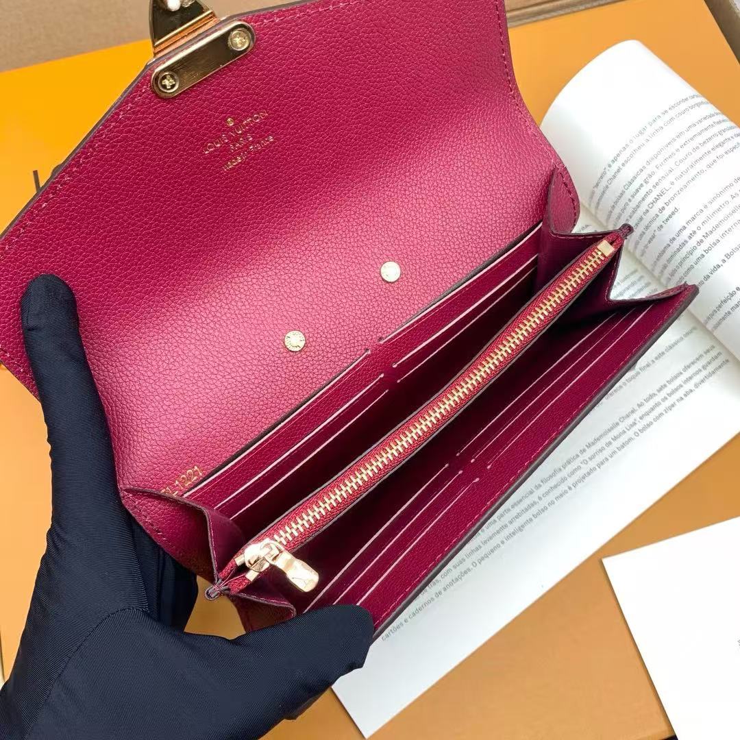 Luxe Touch Bags
