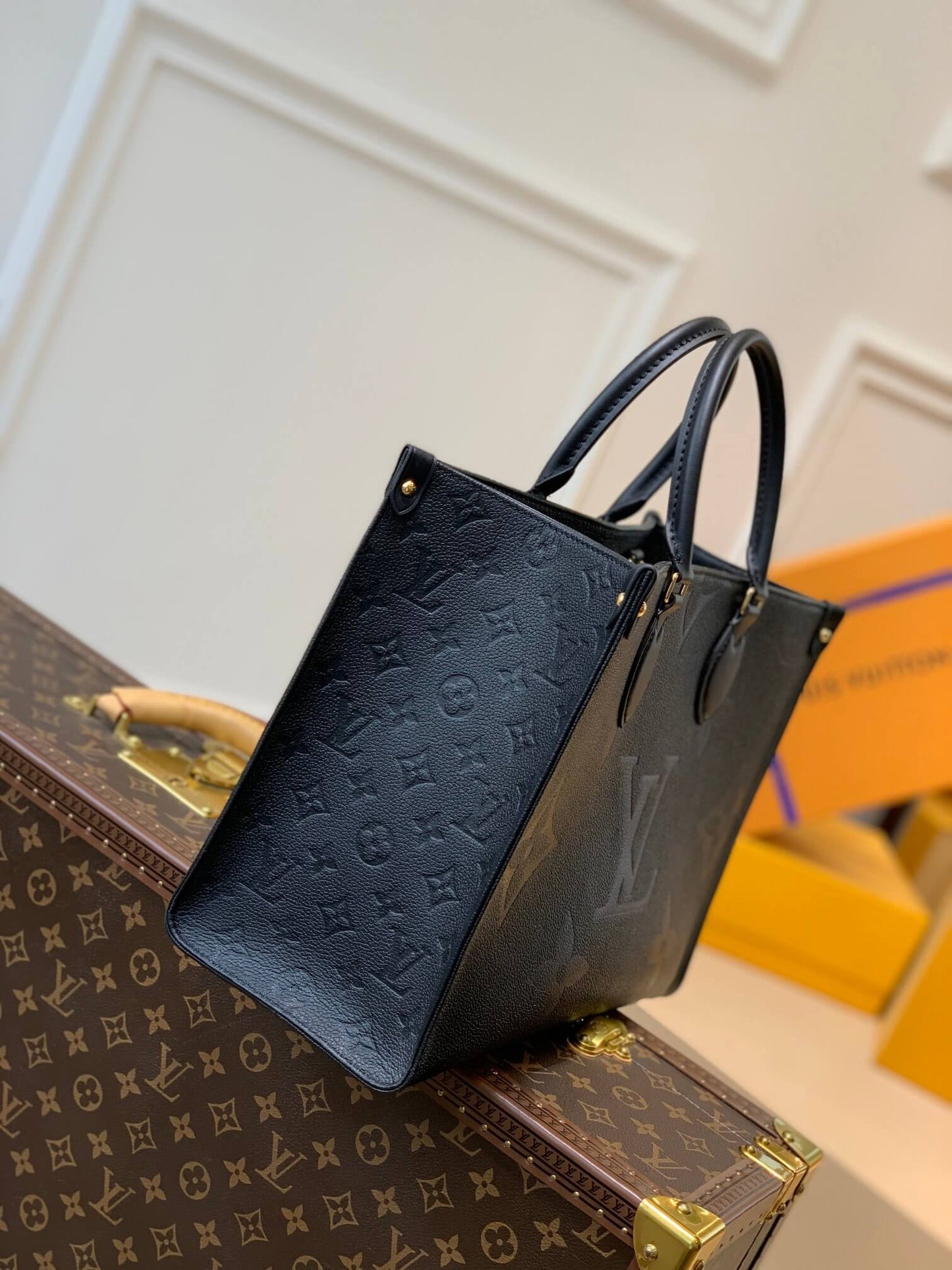 M45595 OnTheGo MM Monogram Empreinte leather black Giant Monogram