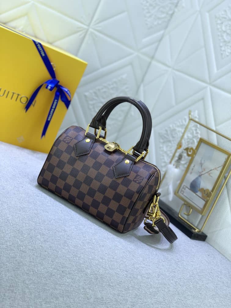 LV Speedy Bandouliere 20 Monogram 20cm/ 7.9in