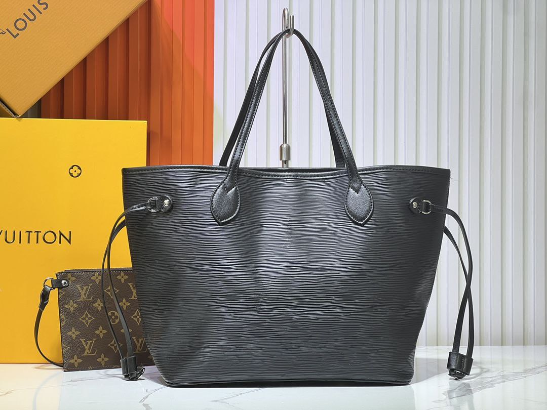 LV Neverfull MM Epi Leather with Pochette Noir