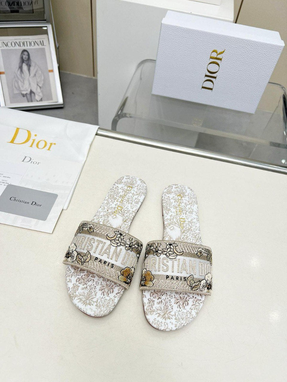 Luxe Touch Dway Slides