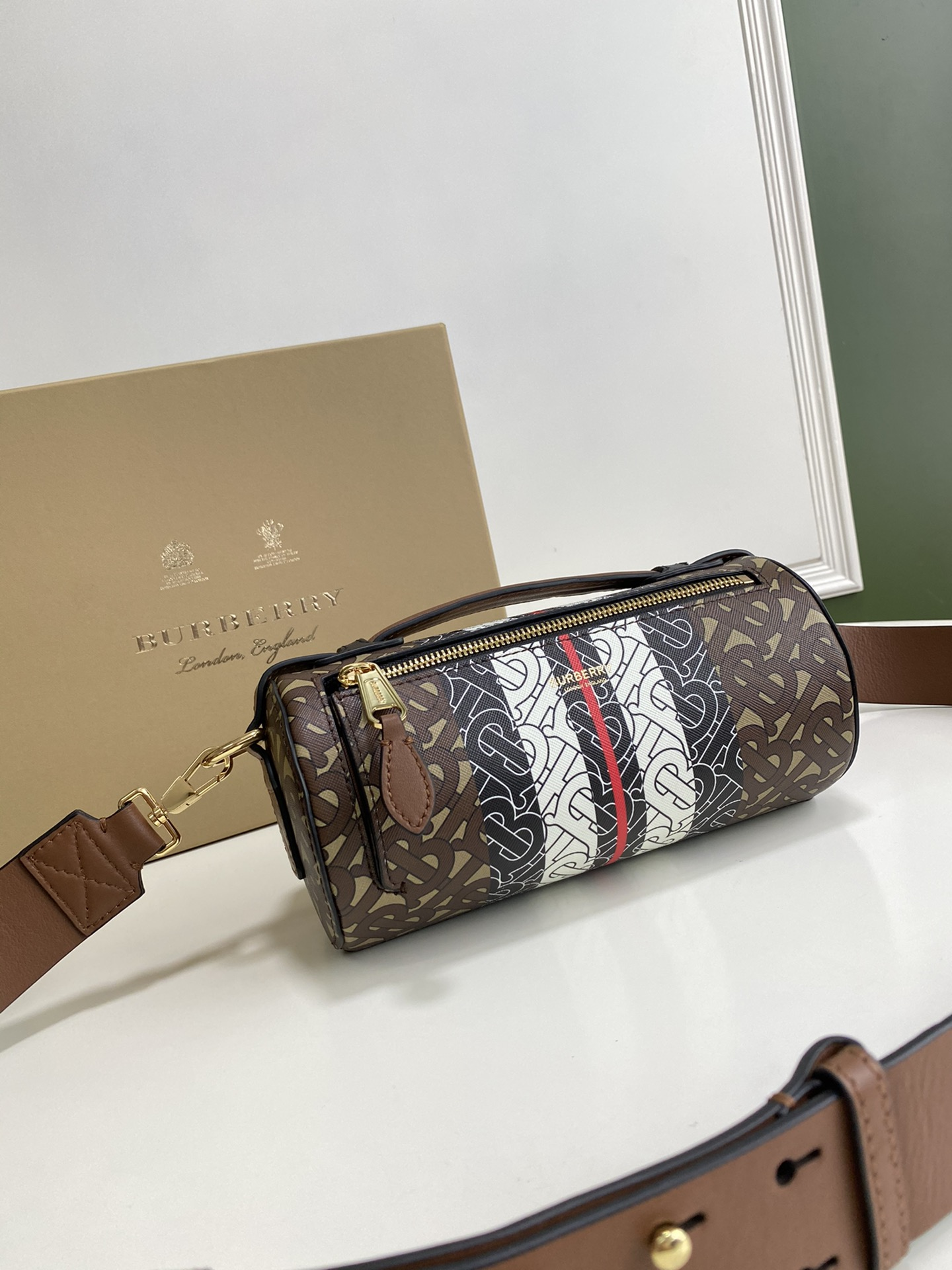 Luxe Touch Bags