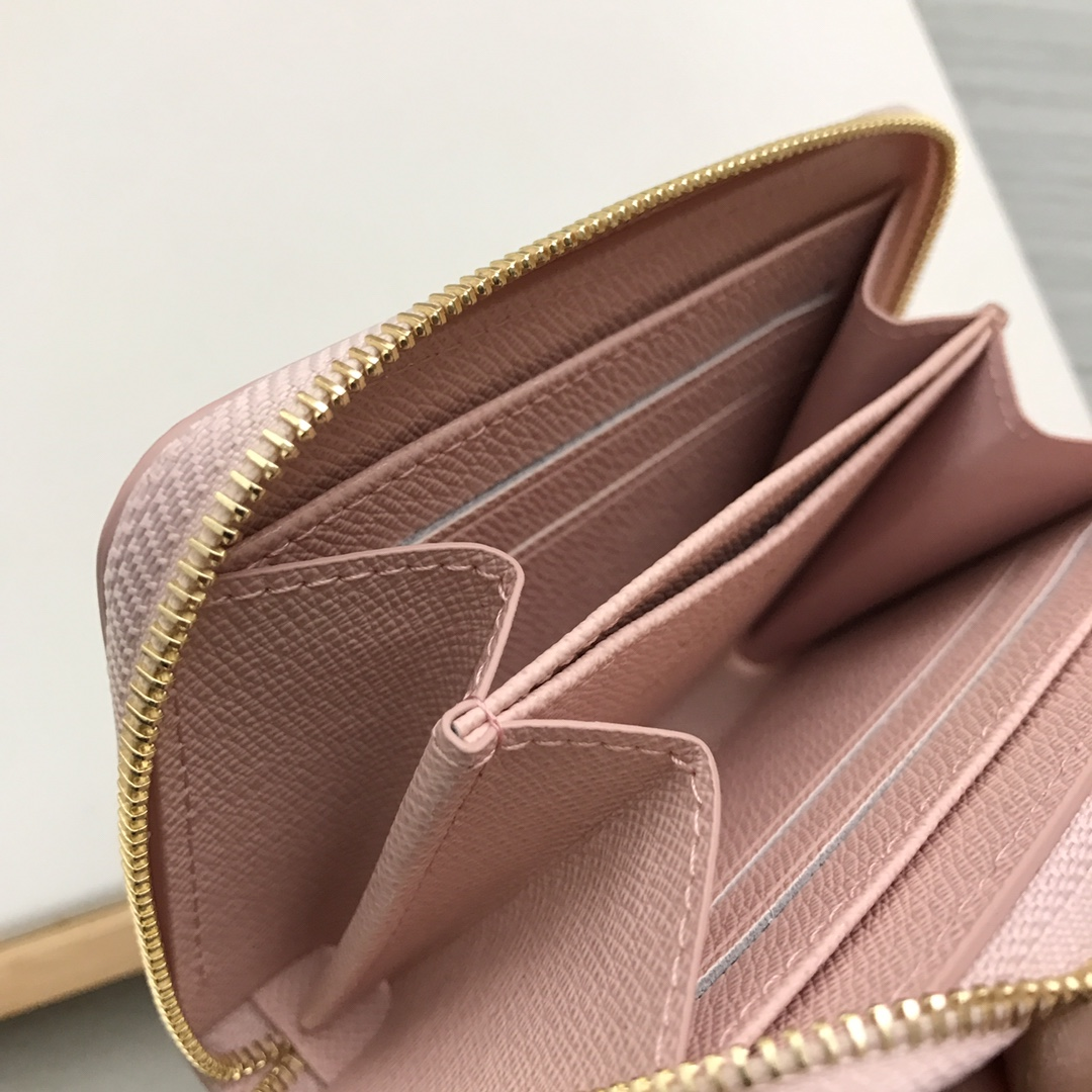 Luxe Touch Bags