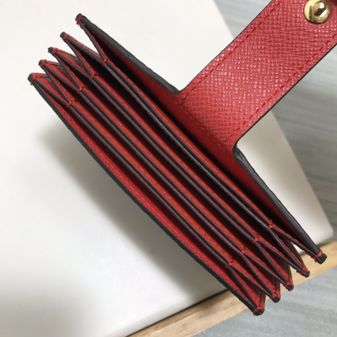 Luxe Touch Bags