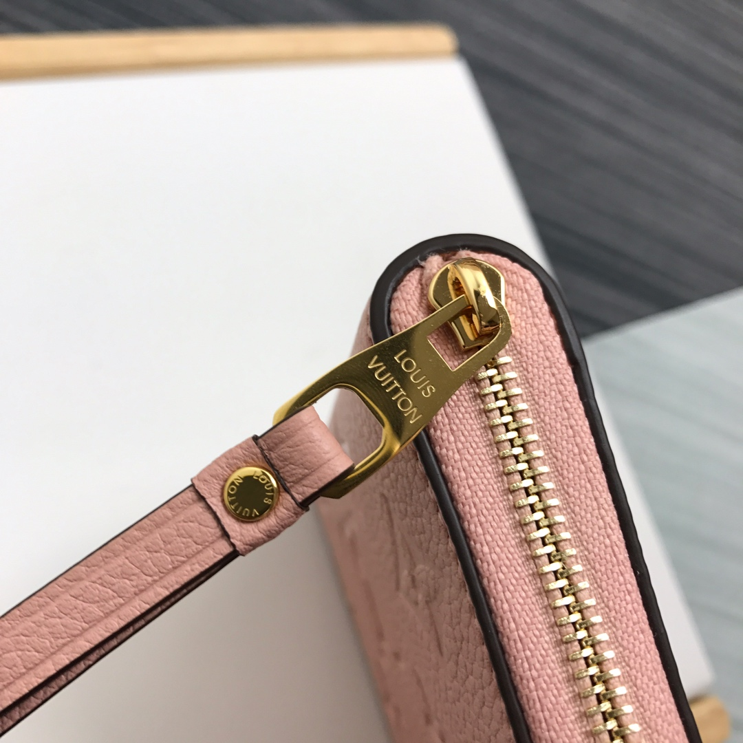 Luxe Touch Bags